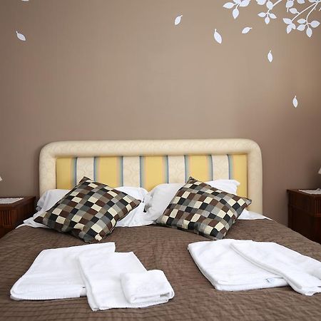 Anastasio II Bed & Breakfast Rzym Pokój zdjęcie
